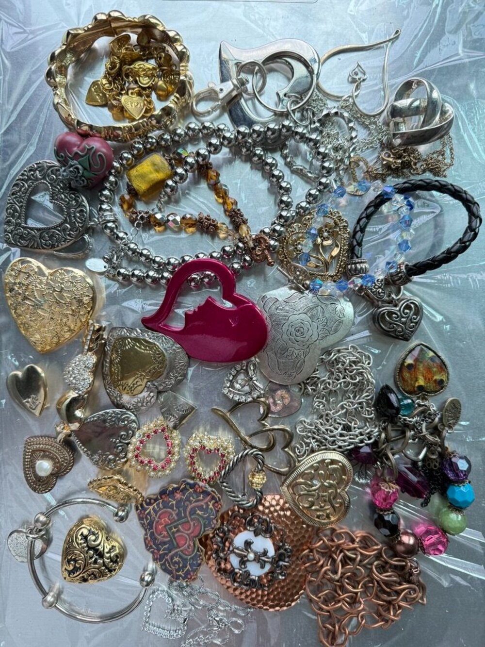 ONE-1/2 POUNDS HEART BUNDLE Necklaces, Bracelets, Brooches WEAR, SHARE or RESELL